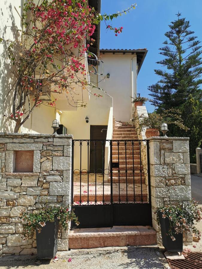Marinos Aparts Aparthotel Sivota  Exterior photo